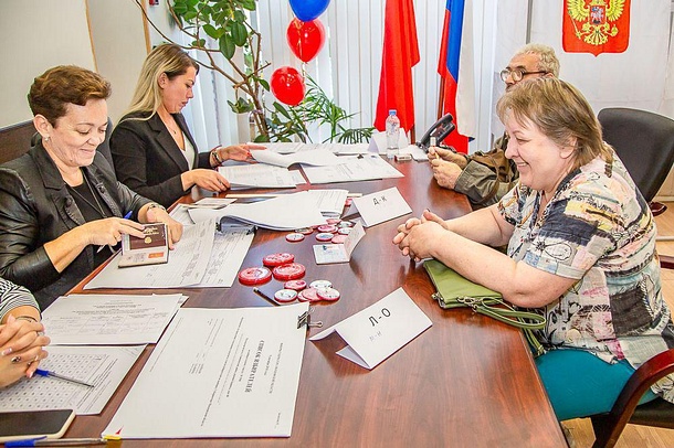 По состоянию на 18:00 явка в Одинцовском районе на выборах губернатора Подмосковья составляет 38,26%, Сентябрь