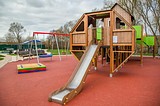 Детская игровая площадка открылась в селе Лайково