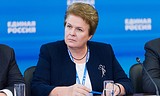 Окунева: Необходимо поэтапно отходить от практики использования лагерей отдыха на базе общеобразовательных школ