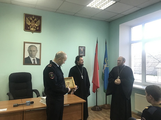 Священнослужители встретились с сотрудниками Кубинского отдела полиции, Ноябрь