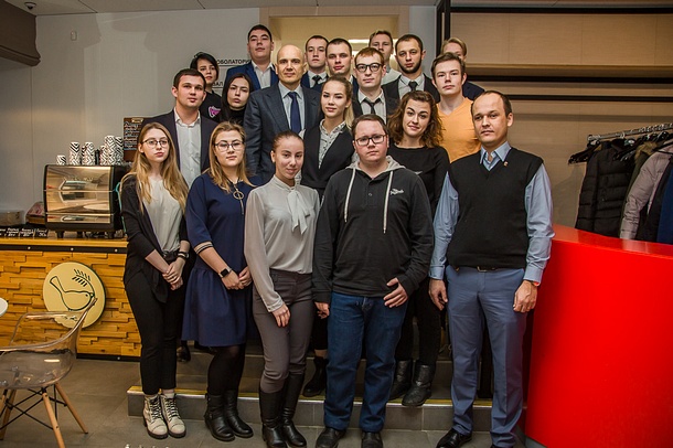 Лариса Лазутина и Дмитрий Голубков встретились с кандидатами в Молодежный парламент Одинцовского района, Ноябрь