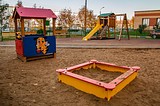 За 4 года в Одинцовском районе комплексно благоустроили 194 дворовые территории
