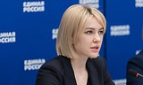 В «Единой России» выступили против запрета дарить учителям и врачам подарки