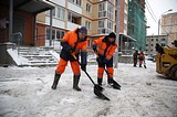 Более 10 тысяч кубометров снега вывезли из дворов Одинцовского района за 4 дня