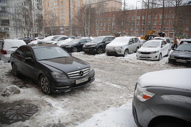 Андрей Иванов поручил Управлению ЖКХ перестроить график уборки снега в Одинцово, Январь