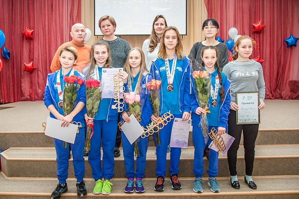 Воспитанницы Одинцовской детской школы хоккея победили на международном турнире в США, Январь