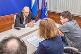 Дмитрий Голубков обсудил с жителями реализацию проекта «Единая страна — доступная среда»