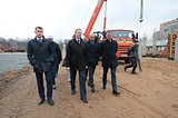 Андрей Иванов проинспектировал ход реконструкции стадиона в Одинцово