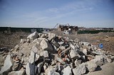 Фото: Стихийная свалка вдоль Рублевского проезда села Ромашково будет ликвидирована в течение двух дней