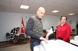 Депутат Московской областной думы Дмитрий Голубков проголосовал в Усовской начальной школе