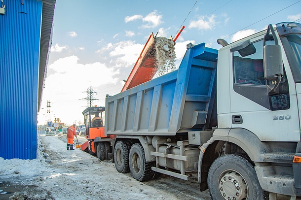 Дорожные службы Одинцовского района в зимний период вывезли более 170000 кубометров снега, Апрель