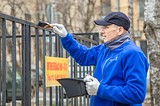 Депутат Мособлдумы Дмитрий Голубков привел в порядок внутривидовую территорию в Одинцово