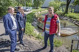Фото: Андрей Иванов поручил незамедлительно отреагировать на обращения жителей в соцсетях по Немчиновскому пруду