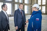 Андрей Иванов посетил с инспекцией строящуюся школу в Новой Трехгорке
