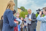 Дмитрий Голубков провел встречу с руководством Жаворонковской школы