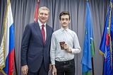 Фото: 20 июня, глава Одинцовского городского округа Андрей Иванов вручил первые паспорта еще 14 юным жителям муниципалитета