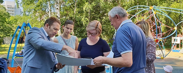 Лариса Лазутина встретилась с жителями города Одинцово по вопросам благоустройства придомовых территорий, Июнь