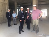 Депутат Мособлдумы от «Единой России» Дмитрий Голубков проверил ход строительства школы в микрорайоне Новая Трехгорка