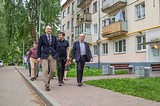 Дмитрий Голубков проверил ход работ по благоустройству Нового городка