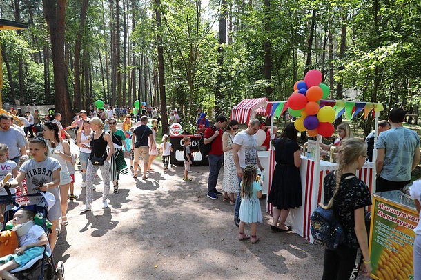 В Одинцовском округе проходит торжественное открытие парка «Раздолье», В Одинцовском округе проходит торжественное открытие парка «Раздолье»