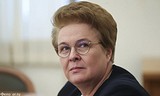 Госдума одобрила в III чтении законопроект об увеличении пособий на детей до трех лет для нуждающихся семей
