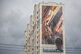 Порядка 20 художников работают над созданием уличного музея граффити в Трёхгорке