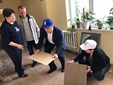 В рамках партийного проекта «Новая школа» Одинцовские единороссы проверили ремонт школы и детского сада в Звенигороде