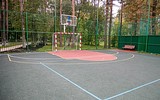 Андрей Иванов проверил реконструкцию спортивной площадки в Заречье