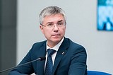 В «Единой России» предложили унифицировать и сократить формы отчетности для учителей