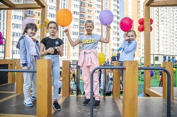 Сразу три детские площадки и скейт-парк появились в Одинцово, Сентябрь