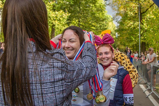 Около 200 тысяч рублей собрали участники благотворительного забега «Я бегу  ребенку помогу», Сентябрь