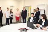 Андрей Иванов посетил образовательный центр «Точка роста» в Горках-10