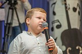 Воспитанники клуба «Изумрудный город» и ученики детской музыкальной школы отметили День музыки