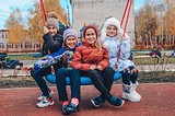 Детская площадка c уникальным дизайном «Маяк» открылась в Голицыно