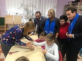 Одинцовские партийцы присоединились к экологической акции «С миру по крышечке»