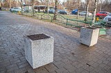 На улице Неделина по просьбам жителей заблокировали въезд на тротуар для автомобилей