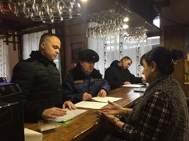 Еженедельный рейд по выявлению юридических лиц, не заключивших договор на вывоз мусора, прошел в Звенигороде, Ноябрь