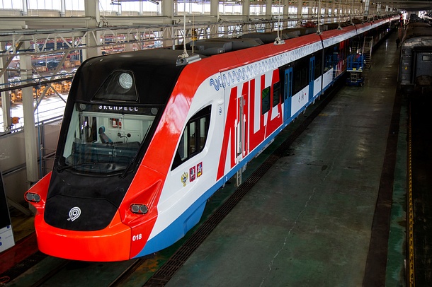 Поезда «Иволга 2.0» начали курсировать между Одинцово и Москвой, Ноябрь