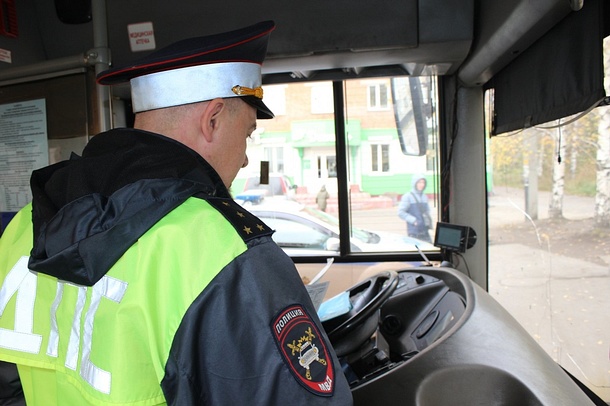Инспекторы Одинцовского отдела ГИБДД проверят состояние автобусов, Ноябрь