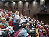 Одинцовские пенсионеры встретились с актрисой Ольгой Кабо