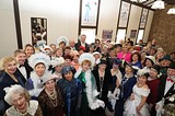 Андрей Иванов, Ева Польна, Анжелика Агрубаш и Елена Успенская открыли Новогодний бал «Активное долголетие»
