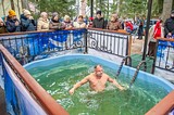 Более 5000 человек приняли участие в крещенских купаниях в Одинцовском округе