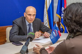 Более 350 обращений поступило в приемную депутата Дмитрия Голубкова в 2019 году