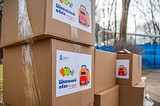 В Одинцовском округе семьям с детьми школьного возраста выдали продуктовые наборы