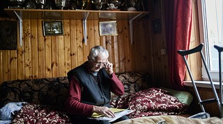 Работающим пенсионерам продлят больничный в Подмосковье