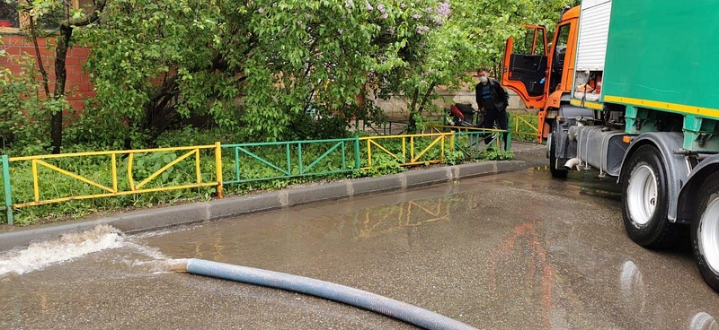Коммунальные службы Одинцовского округа ликвидируют последствия проливных дождей, Июнь