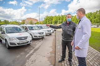Девять машин выделил губернатор Подмосковья для Одинцовской областной больницы