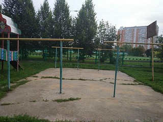 б-р. Маршала Крылова, д.27