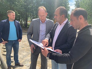 Подмосковные единороссы проверили состояние благоустройства городской среды
