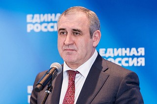 Пересмотр зарплат бюджетников и повышение доступности лекарств — «Единая Россия» о приоритетах работы